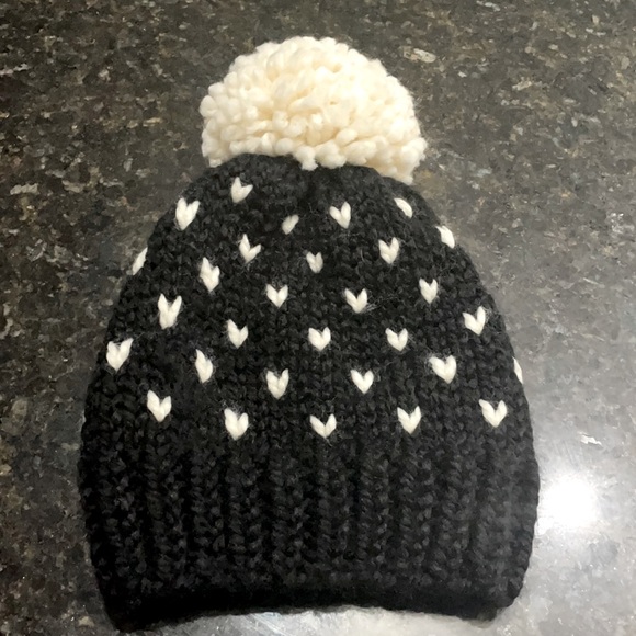 Handmade Toque With Pom Pom - Picture 1 of 1